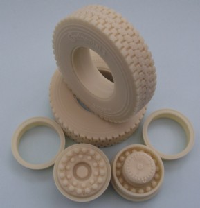 KFS 1/24 CONTINENTAL 14.00R2